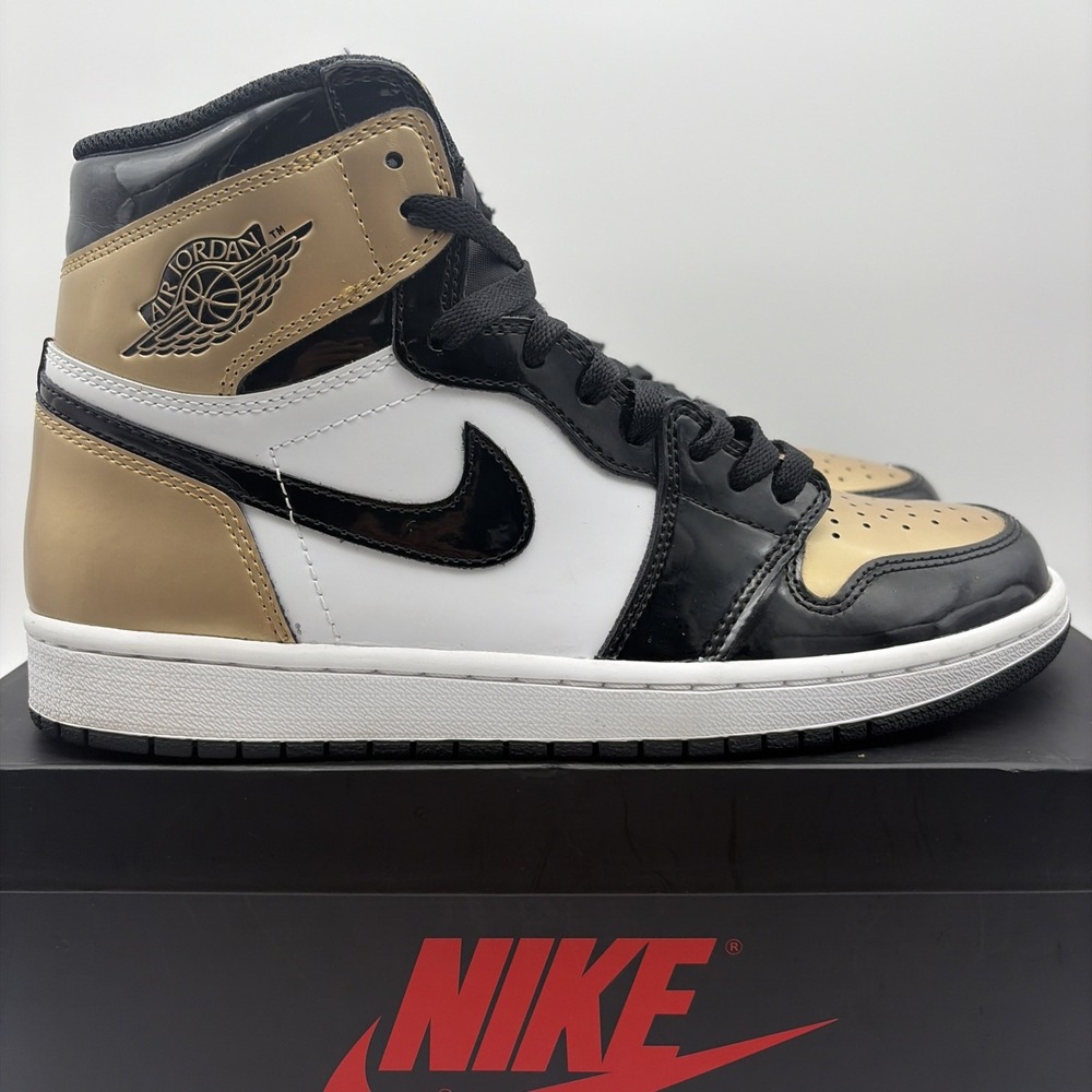 Size 9 - Air Jordan 1 Retro OG NRG High Gold Toe (861428-007)